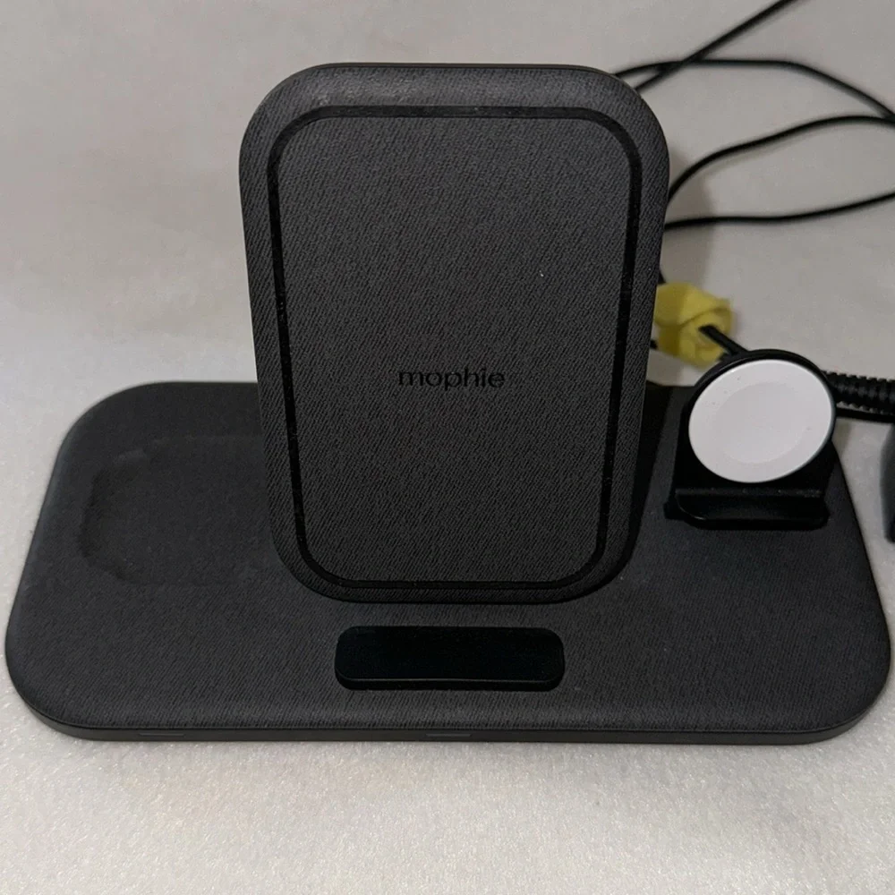 Mophie Headphone, Phone & Watch Charger